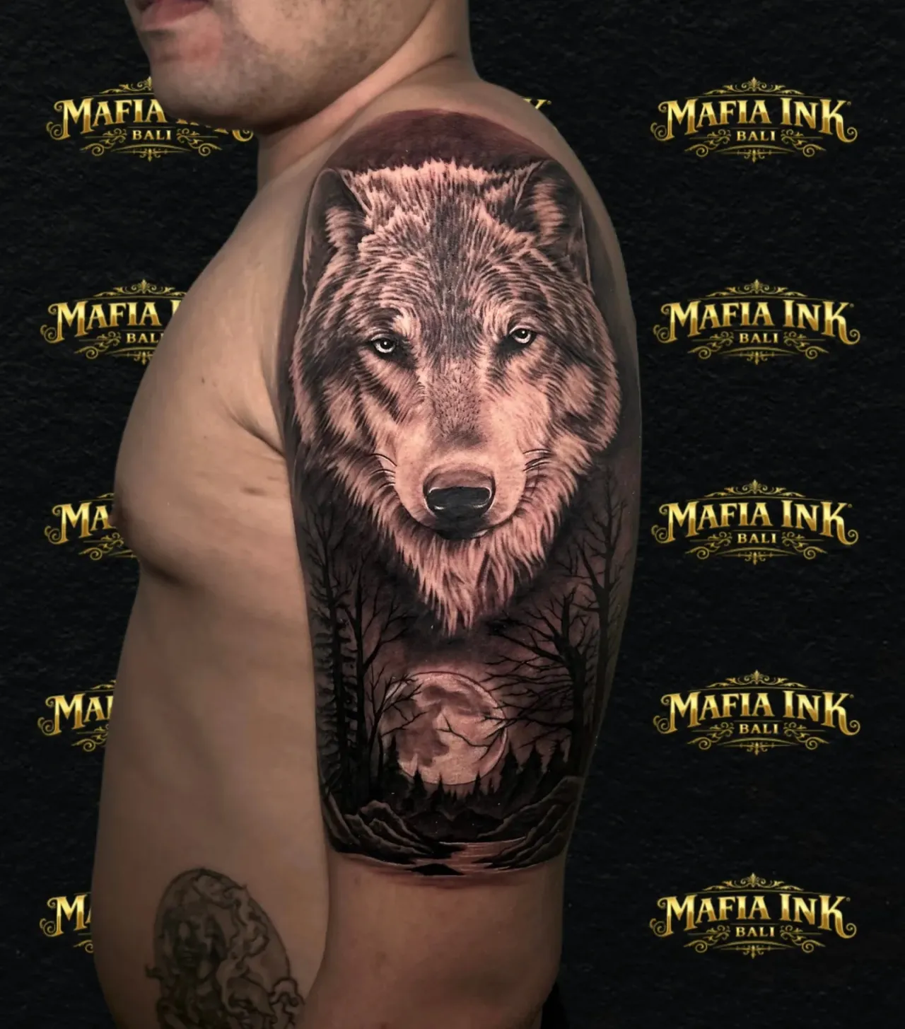 Wolf shoulder piece tattoo by The Mafia Ink Bali
